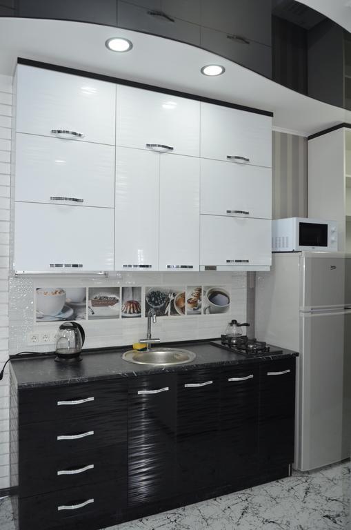 Studio "Black - White" Batumi Exterior photo